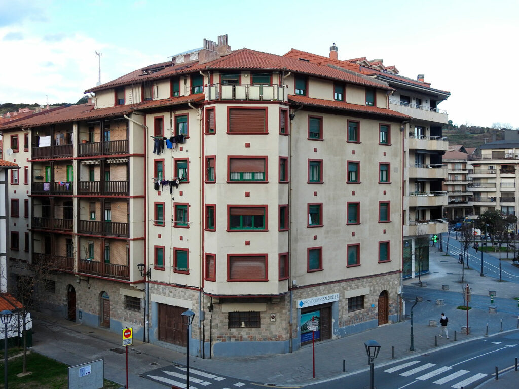 Fachada principal en Zumaia